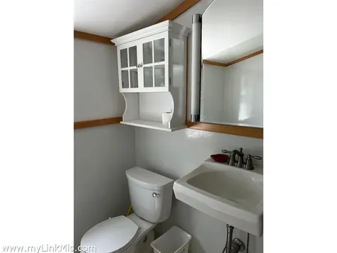 10 Mollys Way Chilmark MA 02535