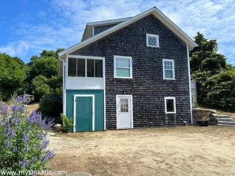 10 Mollys Way Chilmark MA 02535