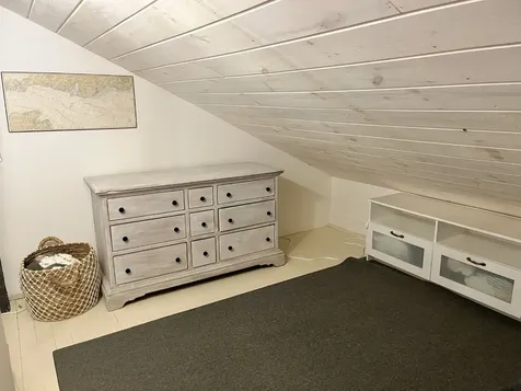 1081 State Road West Tisbury MA 02575