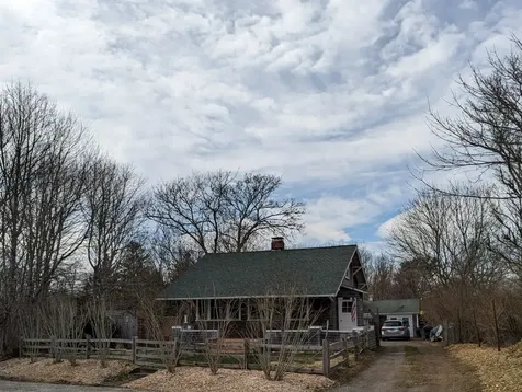 1081 State Road West Tisbury MA 02575