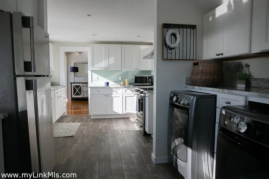 34 Windemere Road Oak Bluffs MA 02557