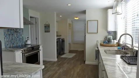 34 Windemere Road Oak Bluffs MA 02557