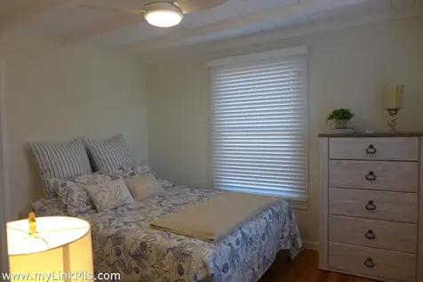 34 Windemere Road Oak Bluffs MA 02557