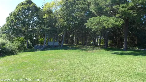 34 Windemere Road Oak Bluffs MA 02557