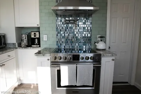 34 Windemere Road Oak Bluffs MA 02557