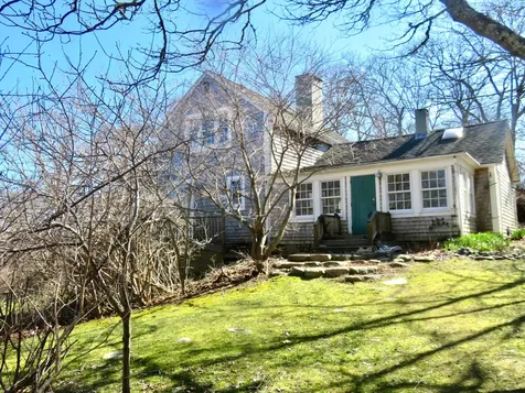 832 State Road Aquinnah MA 02535