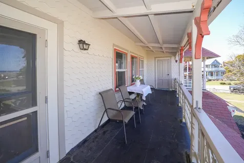 61 Ocean Avenue Oak Bluffs MA 02557