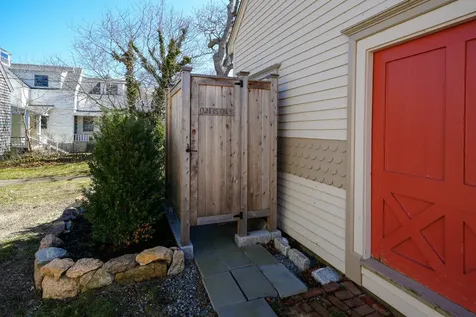 61 Ocean Avenue Oak Bluffs MA 02557