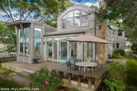20 East Side Road Oak Bluffs MA 02557