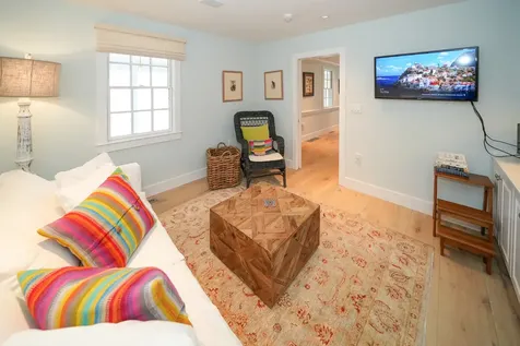 30 Namas Avenue Oak Bluffs MA 02557