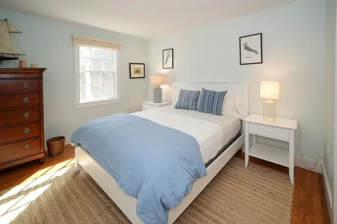 30 Namas Avenue Oak Bluffs MA 02557