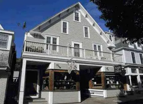 47 Circuit Avenue Oak Bluffs MA 02557