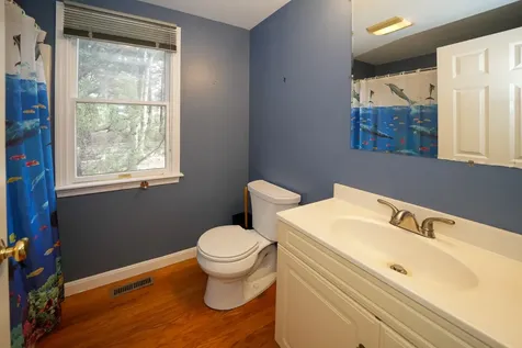 25 Menahan Street Oak Bluffs MA 02557