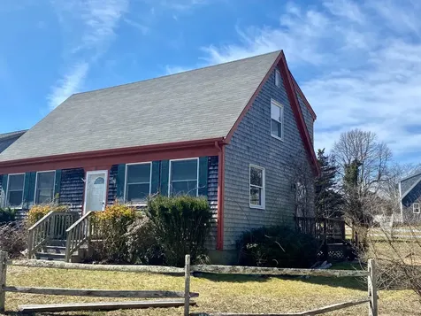 8 Franklin Street Extension Oak Bluffs MA 02557