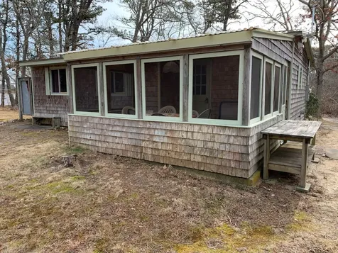 90 Seventeenth Street North & 52 The Boulevard Edgartown MA 02539