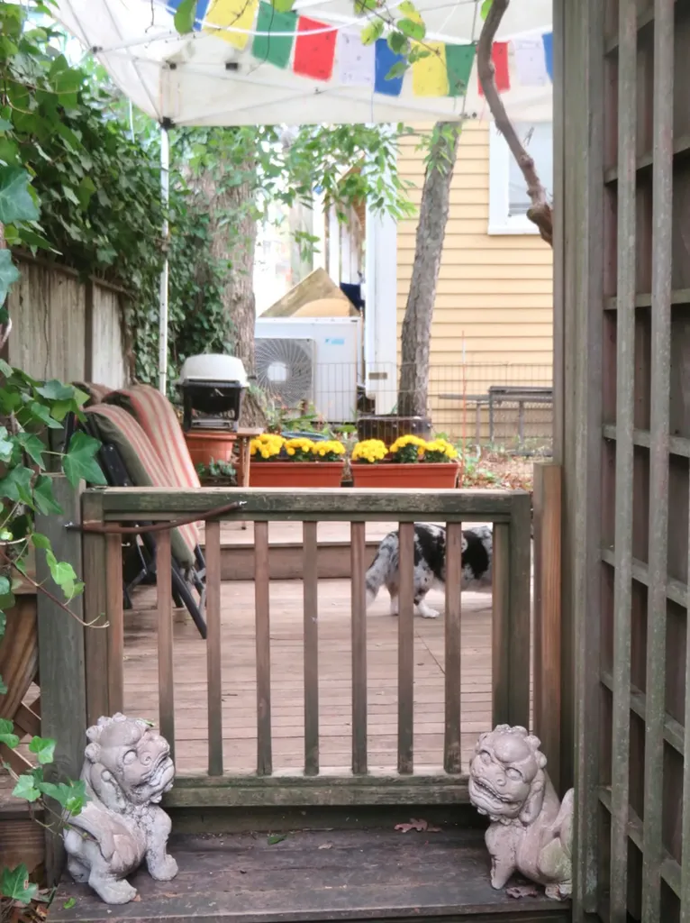 10 Siloam Avenue Oak Bluffs MA 02557