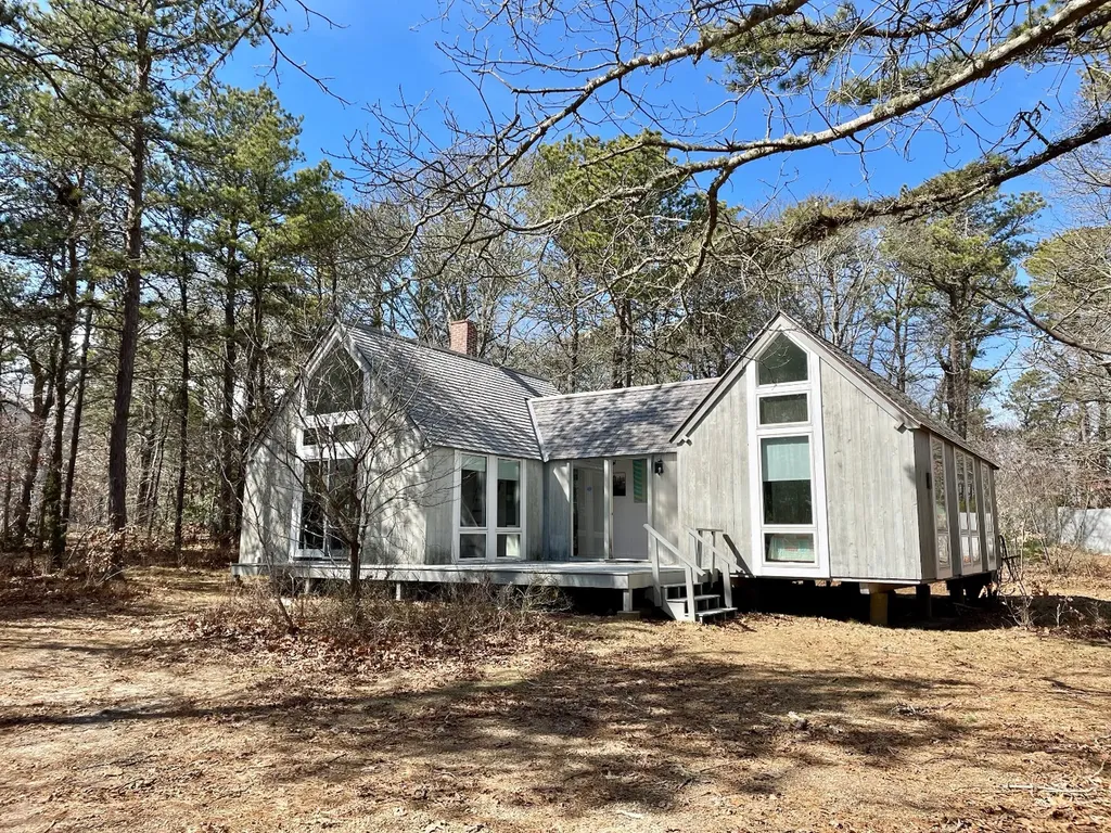 41 Waterview Road Oak Bluffs MA 02557