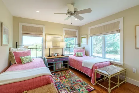 84 Mattakesett Way Edgartown MA 02539