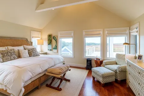 84 Mattakesett Way Edgartown MA 02539
