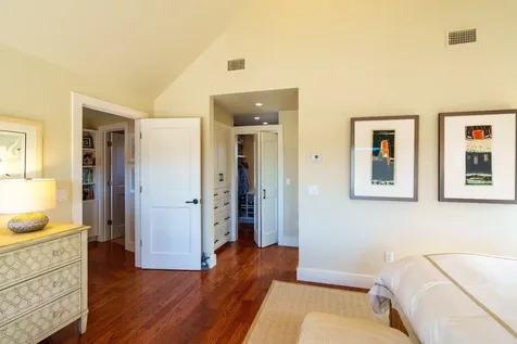 84 Mattakesett Way Edgartown MA 02539