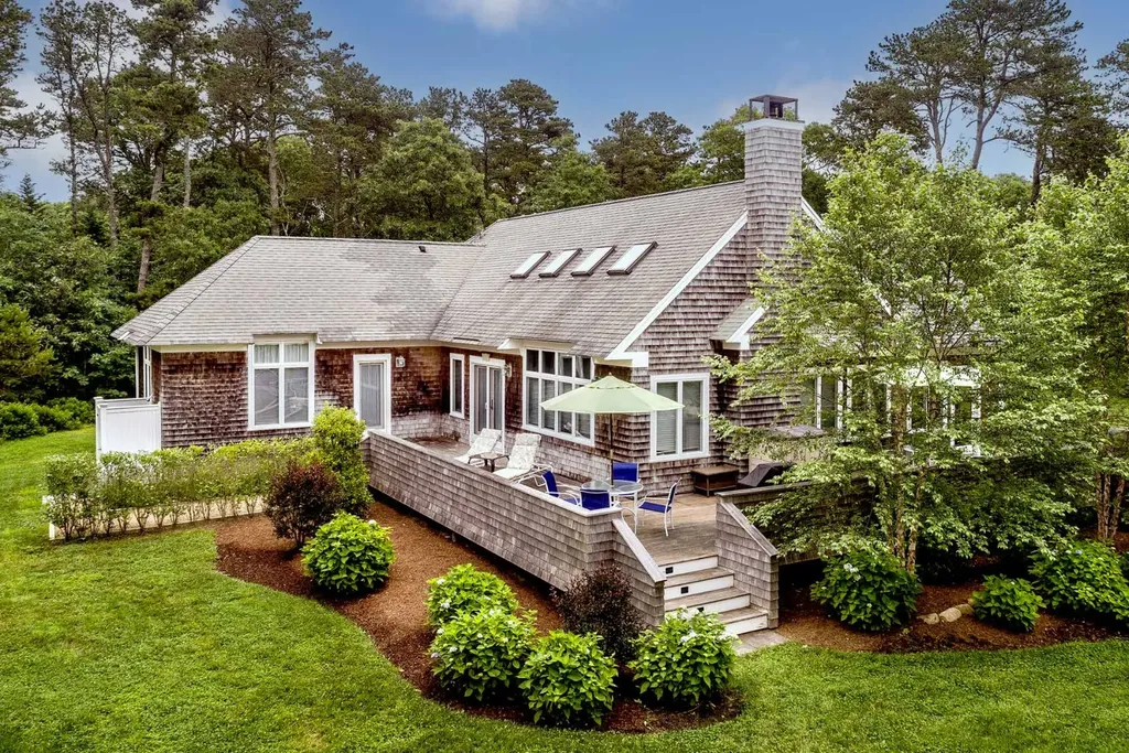 471 West Tisbury Road Edgartown MA 02539