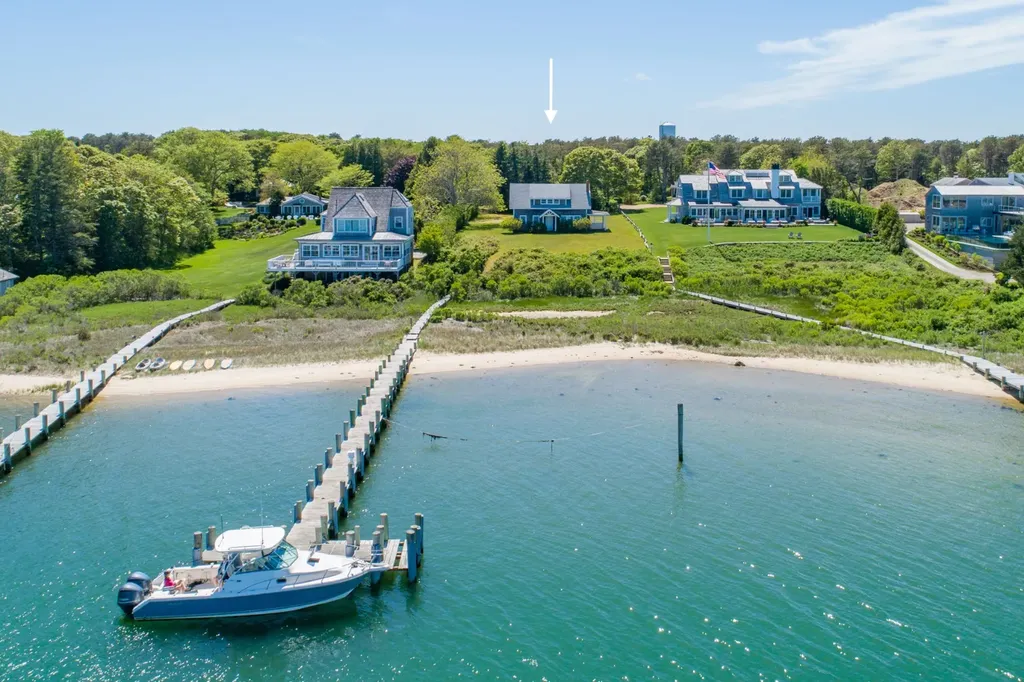 44 Green Hollow Road Edgartown MA 02539
