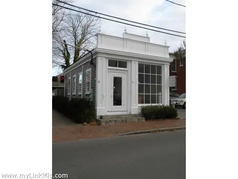 15 Church Street Edgartown MA 02568