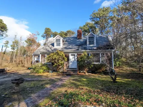 165 Weaver Lane Vineyard Haven MA 02568