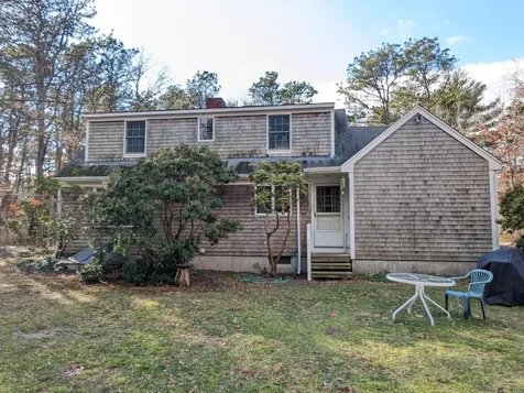 165 Weaver Lane Vineyard Haven MA 02568
