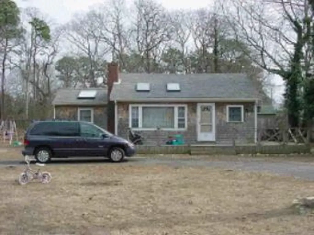 7 East Side Road Oak Bluffs MA 02557