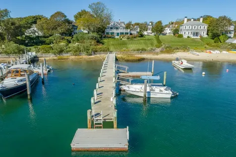81 South Water Street Edgartown MA 02539
