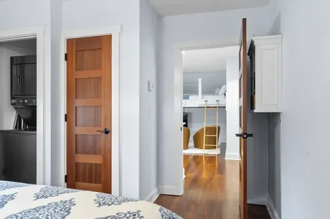 61E Ocean Avenue Oak Bluffs MA 02557