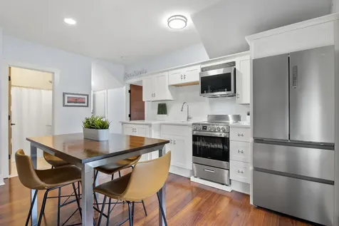 61E Ocean Avenue Oak Bluffs MA 02557