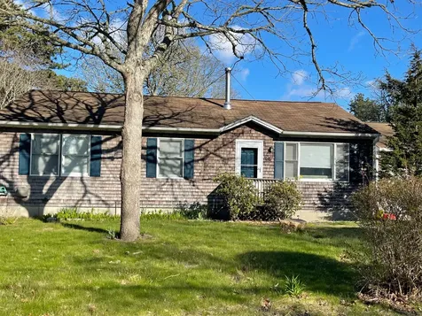 75 Anthiers Way Edgartown MA 02539