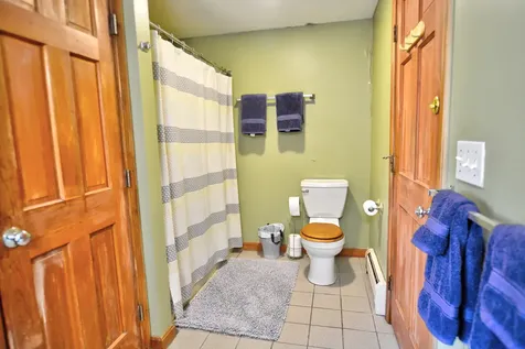 11 Strawberry Lane Oak Bluffs MA 02575