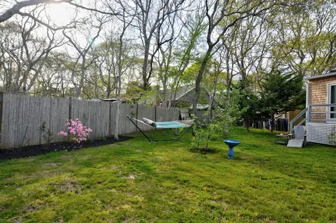 11 Strawberry Lane Oak Bluffs MA 02575