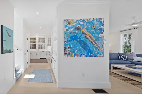 95 School Street Edgartown MA 02539