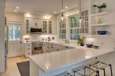 95 School Street Edgartown MA 02539