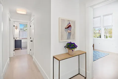 95 School Street Edgartown MA 02539