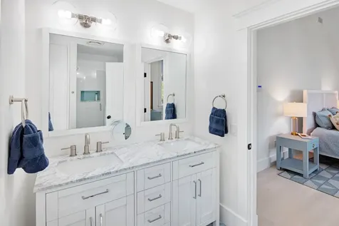 95 School Street Edgartown MA 02539