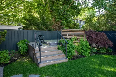 95 School Street Edgartown MA 02539