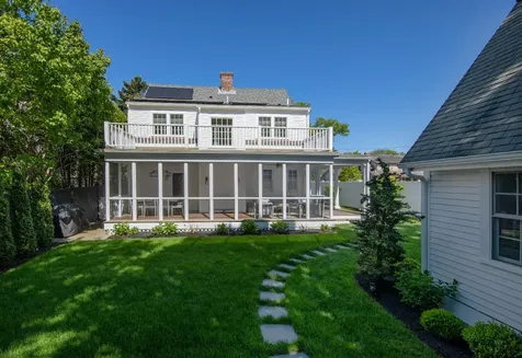 95 School Street Edgartown MA 02539