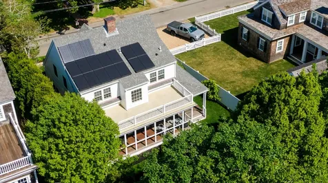 95 School Street Edgartown MA 02539