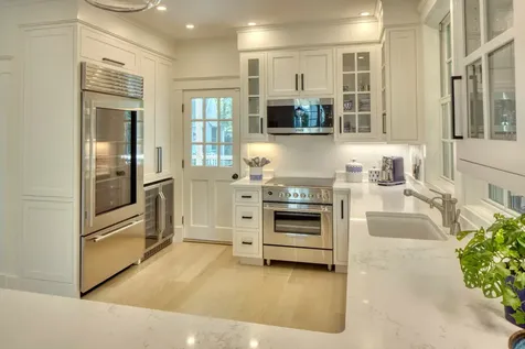 95 School Street Edgartown MA 02539