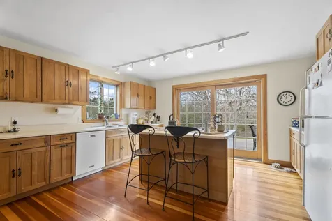 111 Charles Neck Way West Tisbury MA 02575