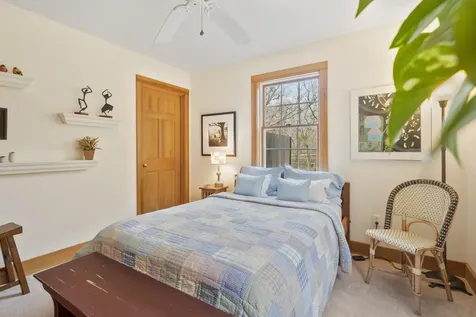 111 Charles Neck Way West Tisbury MA 02575