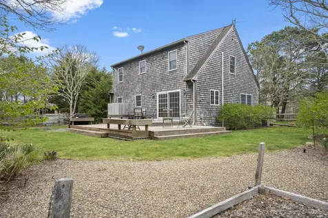 111 Charles Neck Way West Tisbury MA 02575