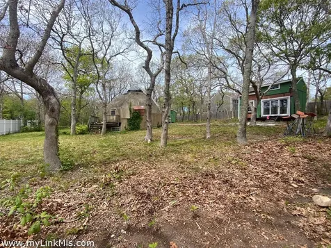 34 Thirteenth Street South Edgartown MA 02539