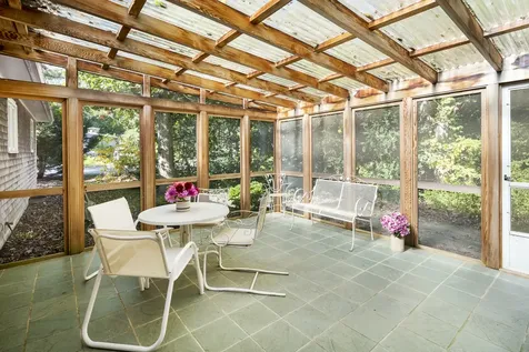 75 Fairfield Avenue Vineyard Haven MA 02568