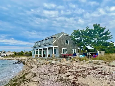 283 East Chop Drive Oak Bluffs MA 02557
